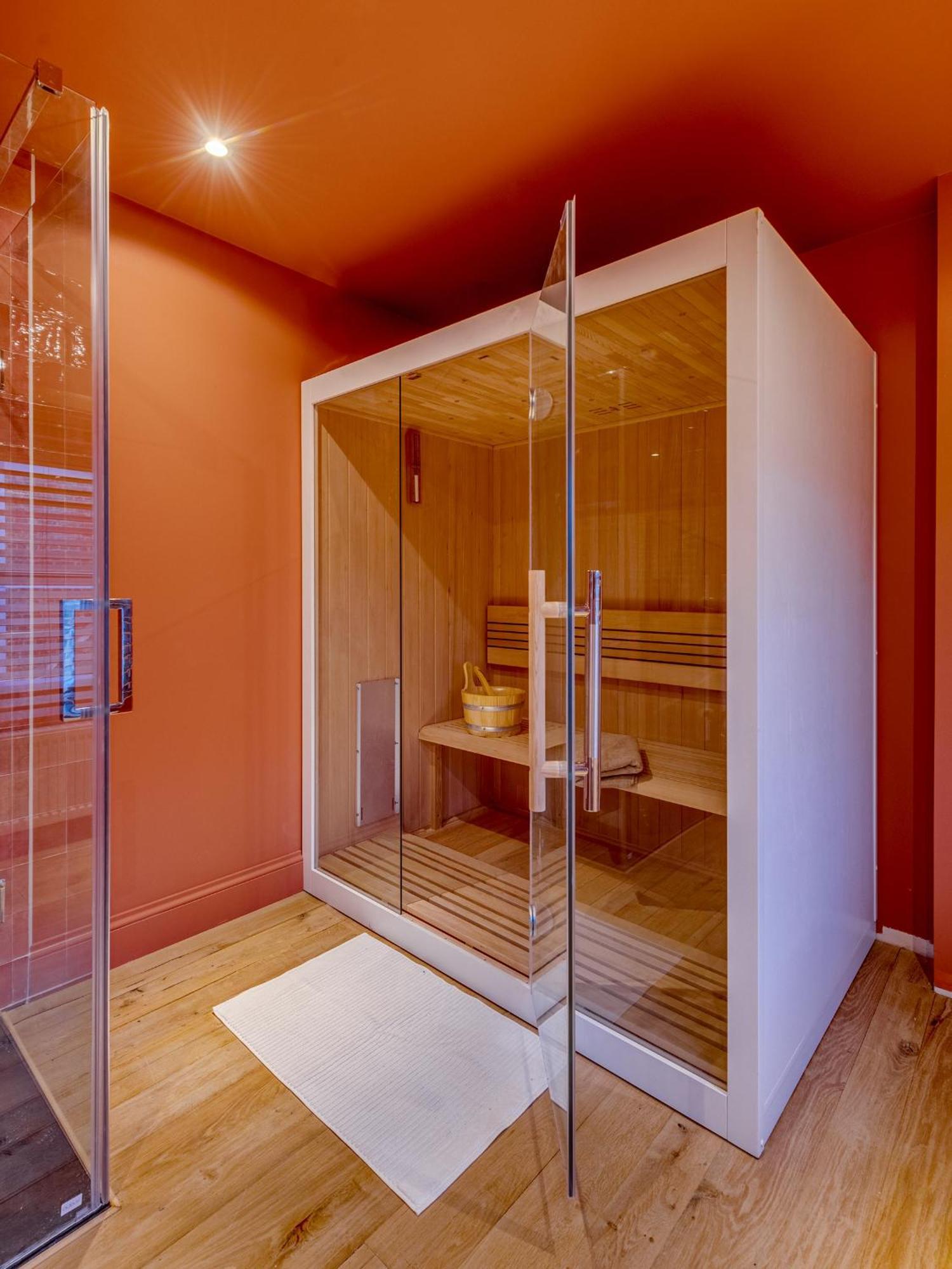 Romantic Escape And Wellness At Miss Tinguett In ברוז' מראה חיצוני תמונה